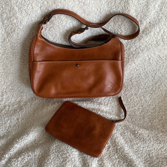 Patricia Nash vintage Piacenza crossbody with matching Cassini wristlet. - Picture 2 of 6